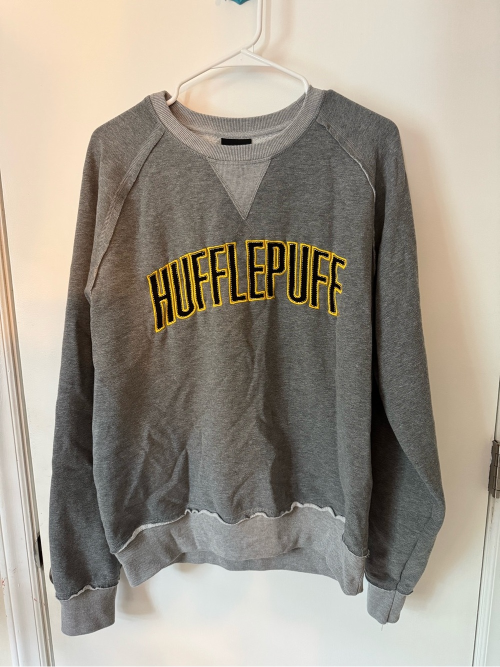 Hufflepuff Gray Crewneck Sweatshirt - Official House Logo - Picture 2 of 6